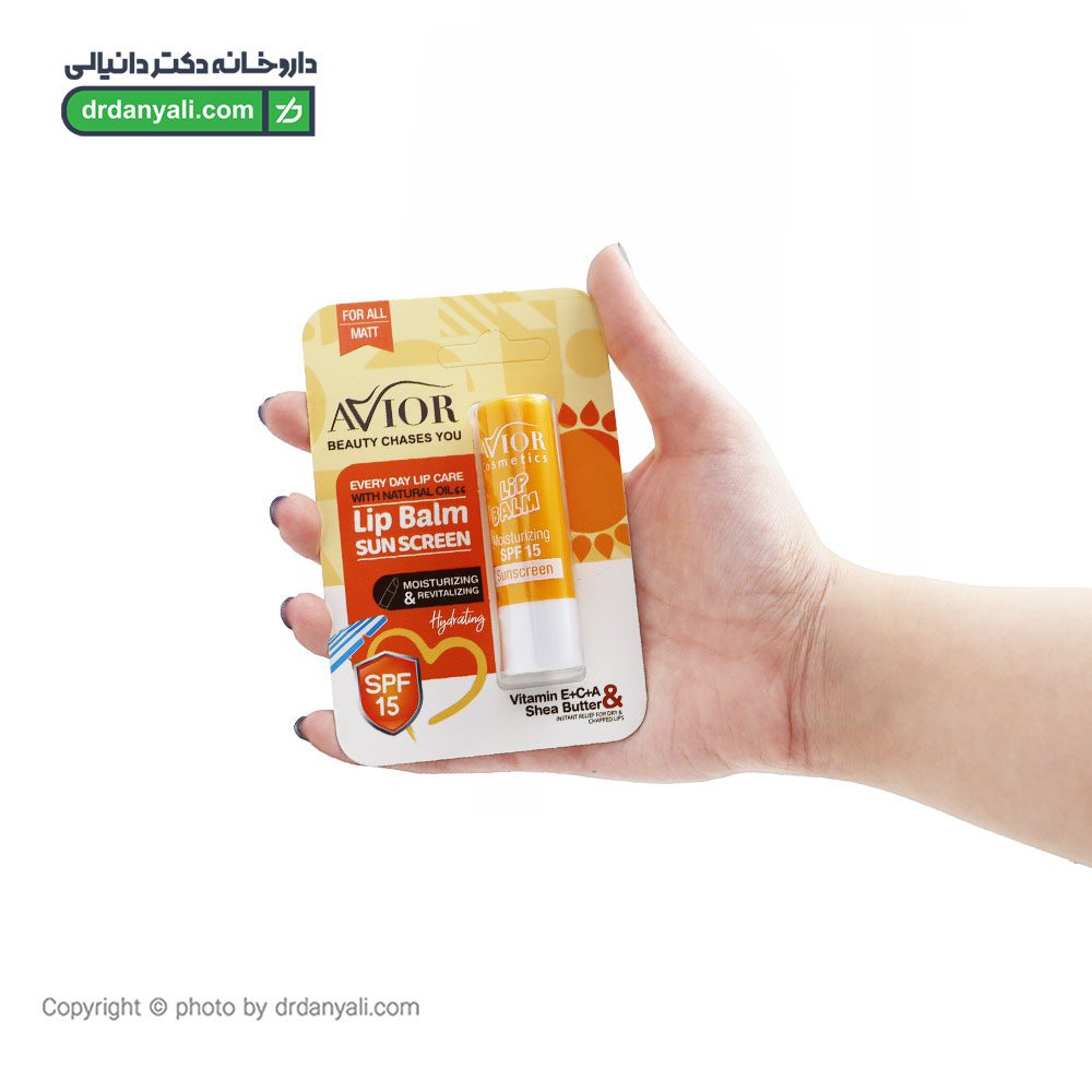 بالم ضد آفتاب لب اویور