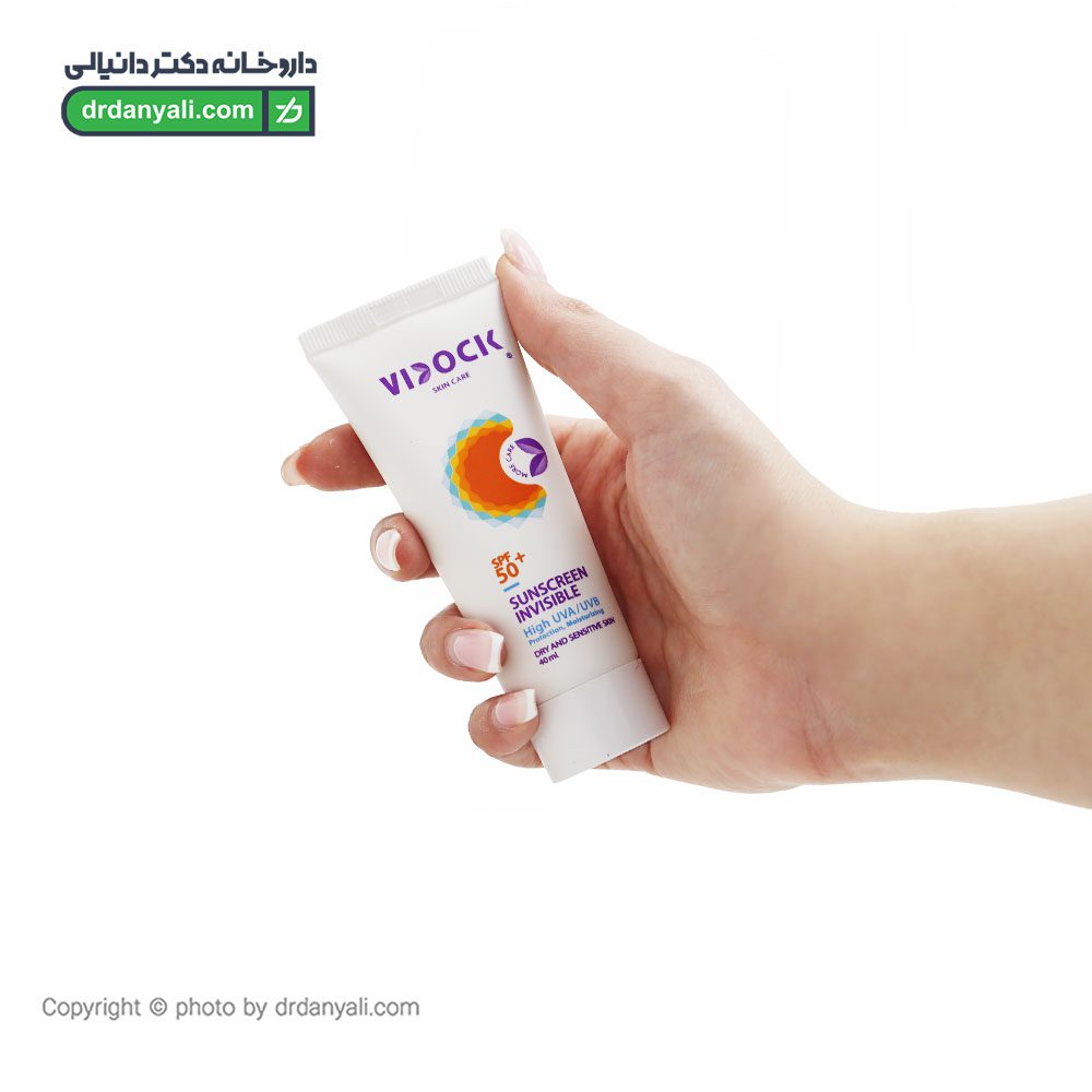 کرم ضد آفتاب بی رنگ پوست خشک و حساس SPF50 ویدک
